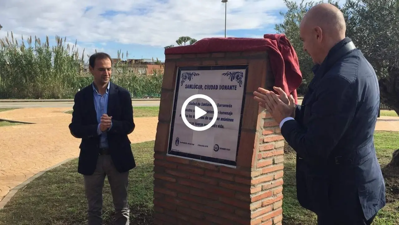 Inauguraci&oacute;n Jard&iacute;n Donantes. - C. Cruz