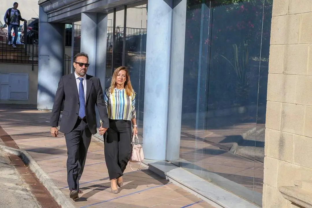 Ni &lsquo;suspicacias&rsquo;, ni debate; Pelayo &lsquo;echa un capote&rsquo; a Pacheco