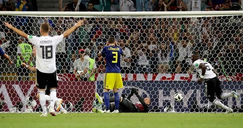 Alemania vuelve a ser Alemania y avisa: el campe&oacute;n ha vuelto