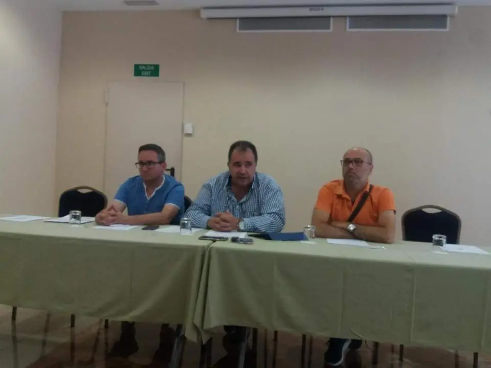 Miembros de Acaip. - VH