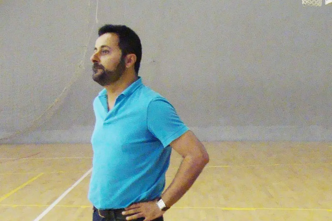 Ram&oacute;n Caballero, entrenador del equipo senior femenino - Ra&uacute;l J. Bustillos