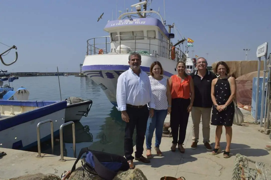 Visita al puerto. - Europa Press