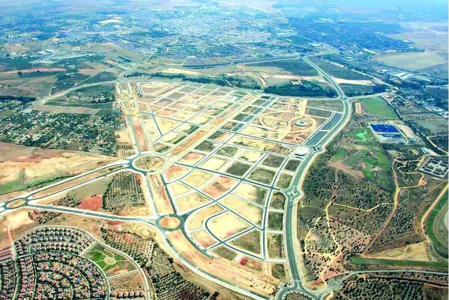 Suelo urbanizado en Entren&uacute;cleos. - ARCHIVO