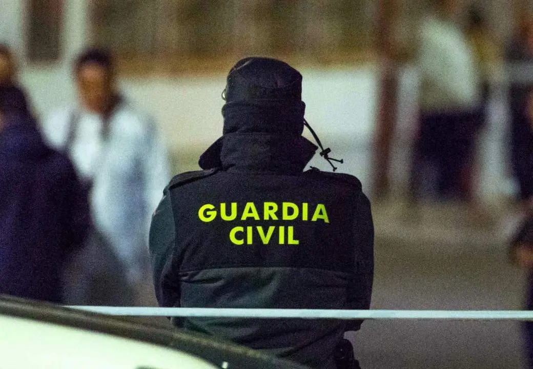 Imagen de un agente de la Benem&eacute;rita - A. I.