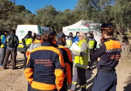 Voluntarios de Protecci&oacute;n Civil. - V.M.
