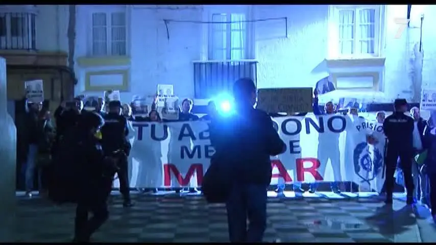 La Polic&iacute;a Nacional y la Constituci&oacute;n son "un binomio fundamental"