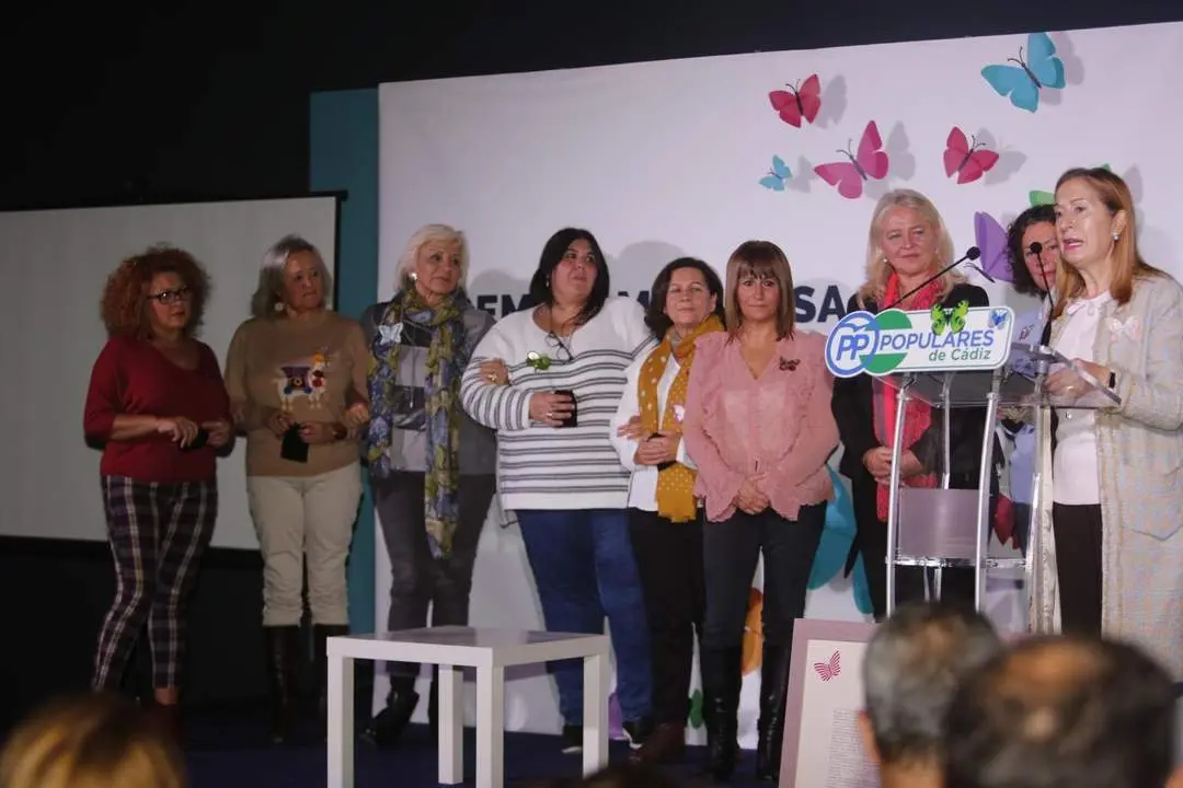 Las homenajeadas.  - Viva