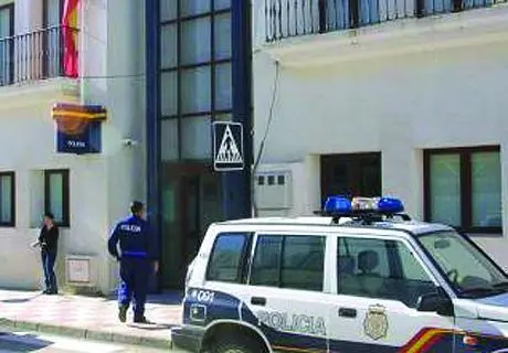 Comisar&iacute;a de estepona - vm