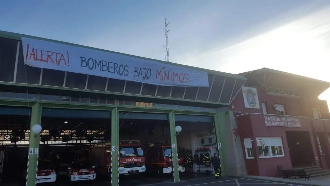 Bomberos de Huelva. - VH
