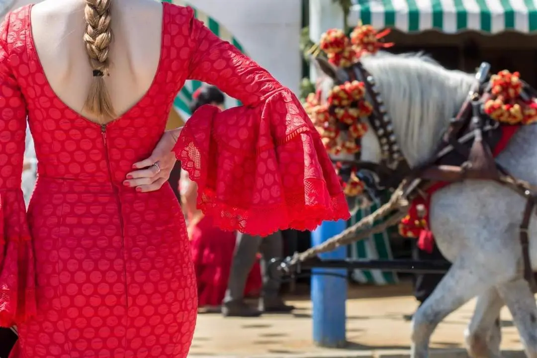 Una gitana en la Feria de Abril. - JES&Uacute;S PRIETO/EP
