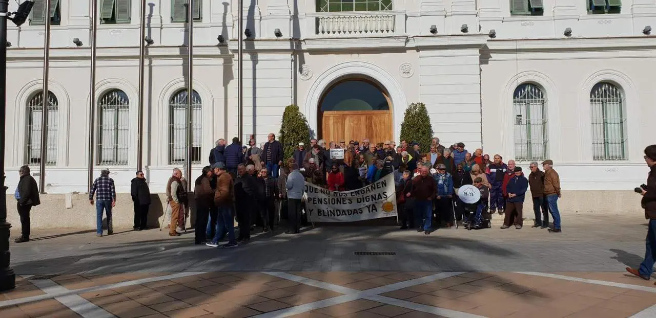 Los pensionistas, en Peral - B. G. S. 