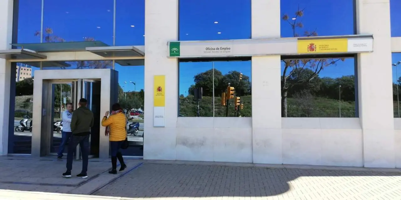 oficina de empleo de M&aacute;laga. - vm