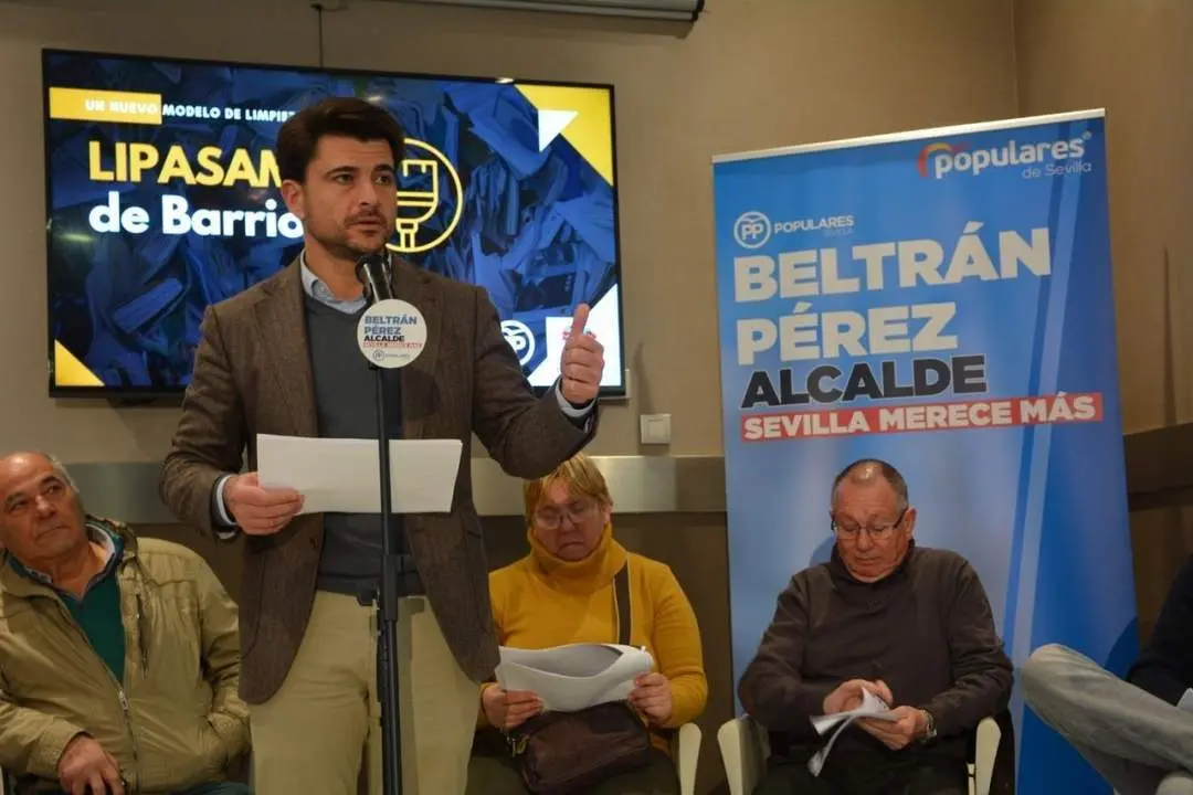 Beltr&aacute;n P&eacute;rez, en rueda de prensa. - PP