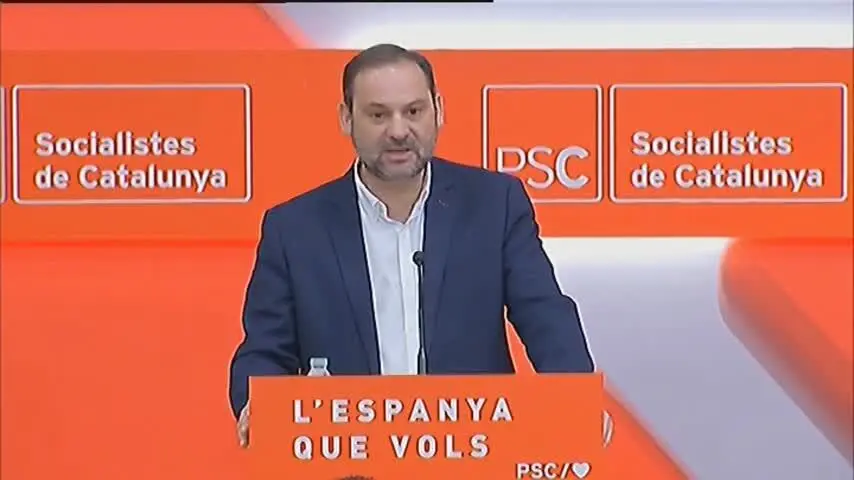 &Aacute;balos acusa a Valls de "traicionarse" yendo a la protesta de Col&oacute;n
