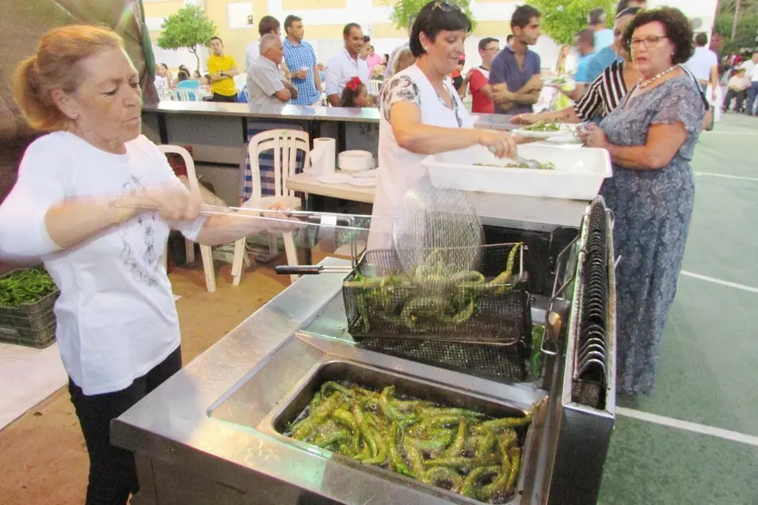 Volver&aacute; a programarse una degustaci&oacute;n de pimientos fritos - Ra&uacute;l J. Bustillos