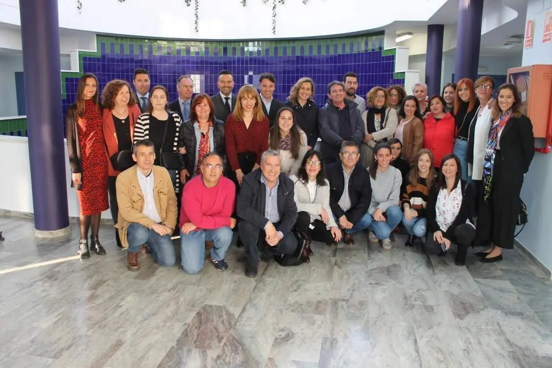 Encuentro lanzaderas de empleo. - VH