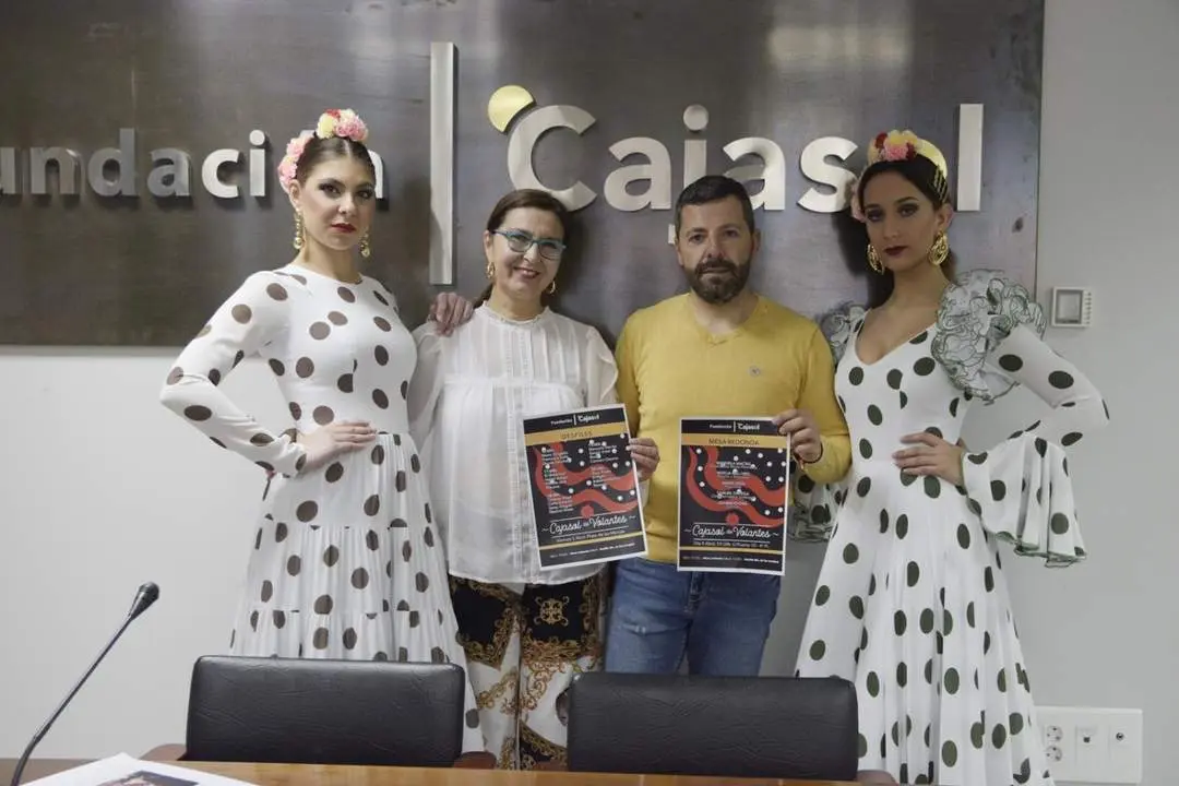 Presentaci&oacute;n de 'Cajasol de Volantes'. - CARMEN BARAHONA