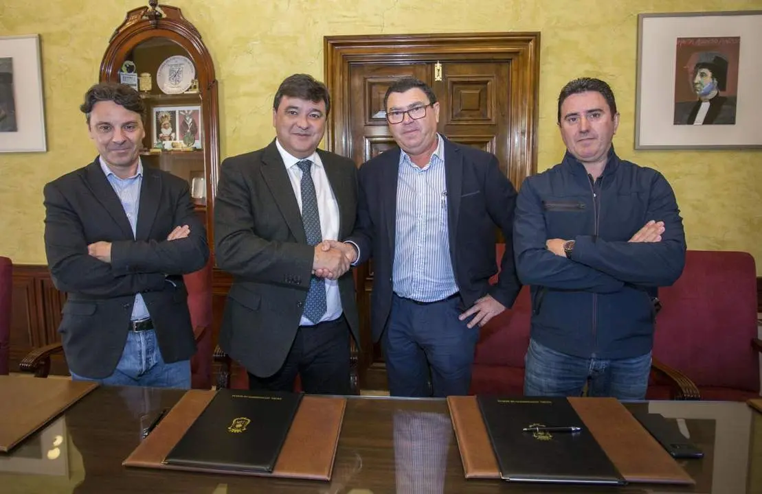 Convenio Mercado del Carmen. - VH