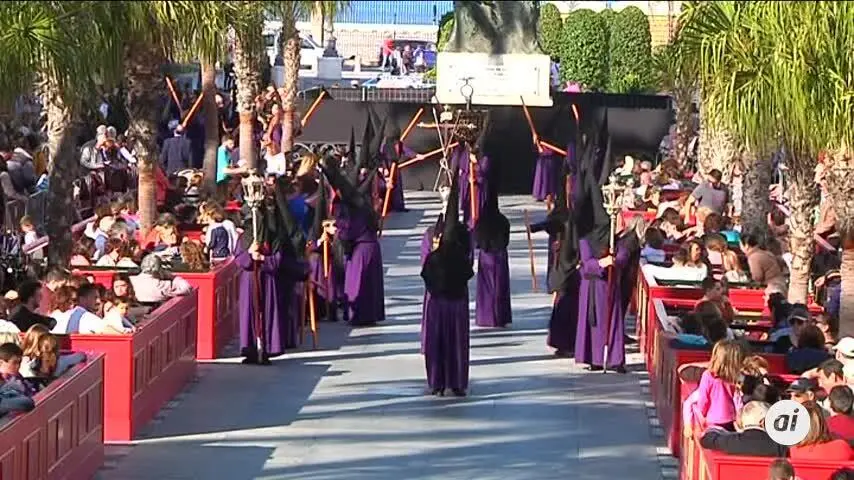C&aacute;diz se llena de Piedad el Martes Santo