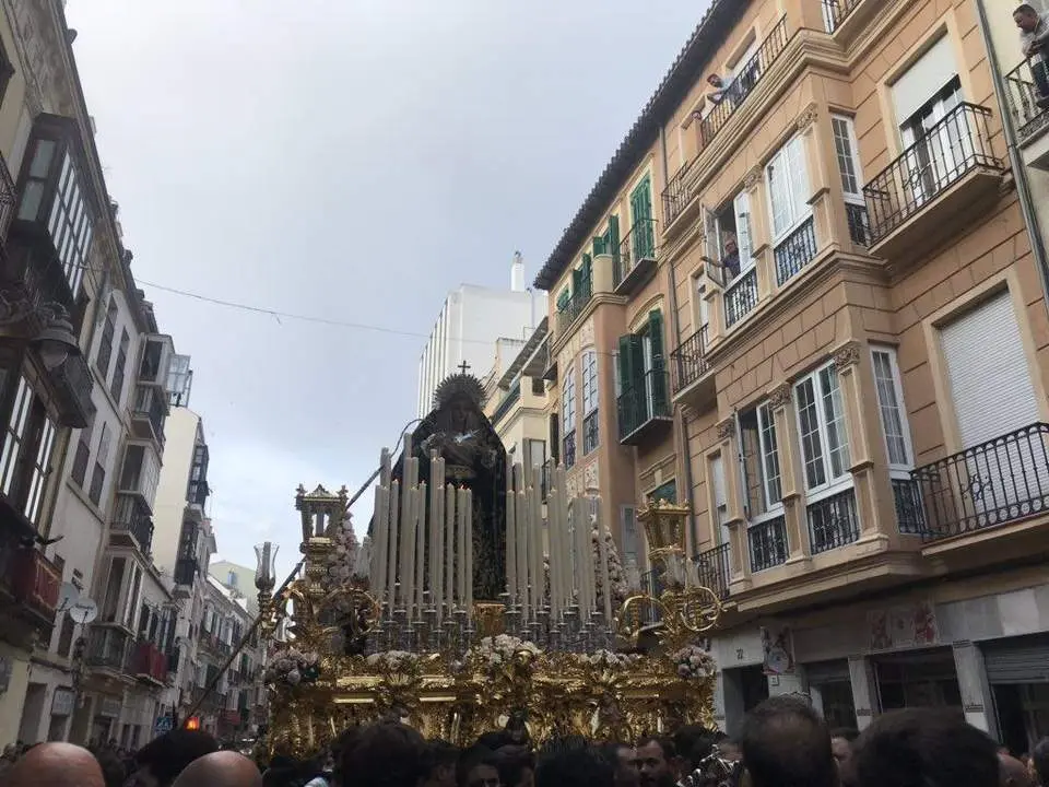 Virgen de Traspaso y Soledad. - @cofradiasmalaga