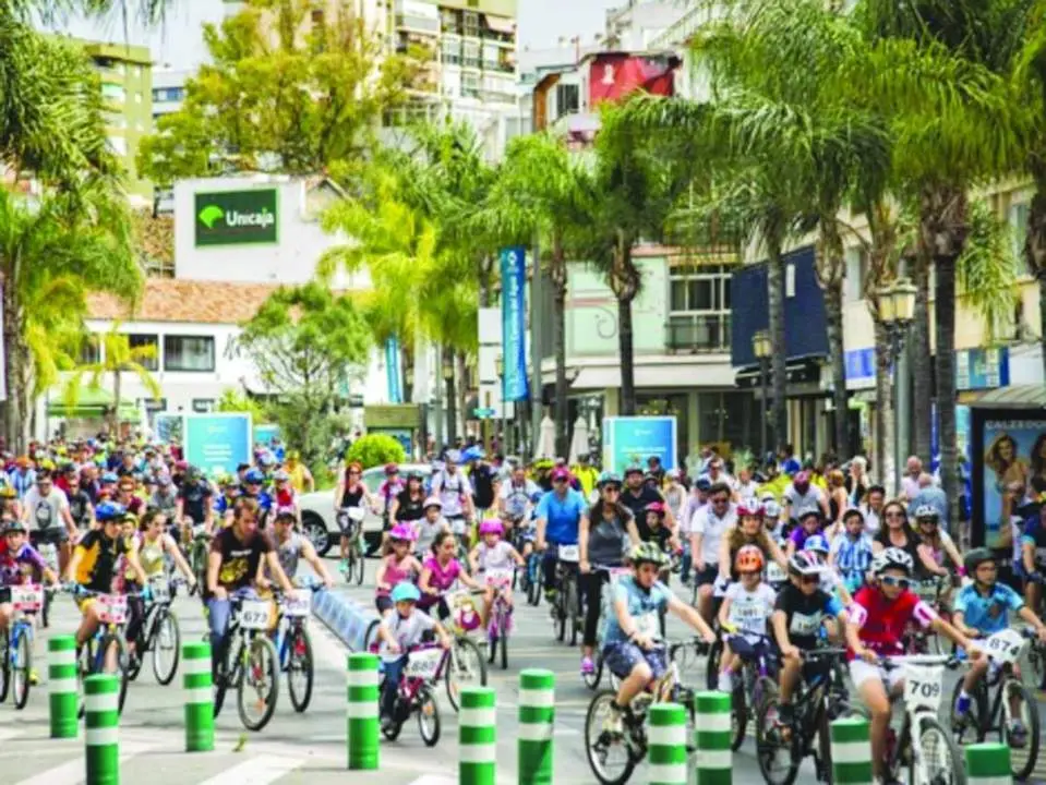 D&iacute;a de la Bicicleta y Pat&iacute;n. - V.M.