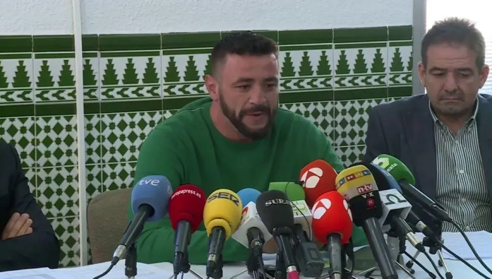 El due&ntilde;o de la finca. - VM