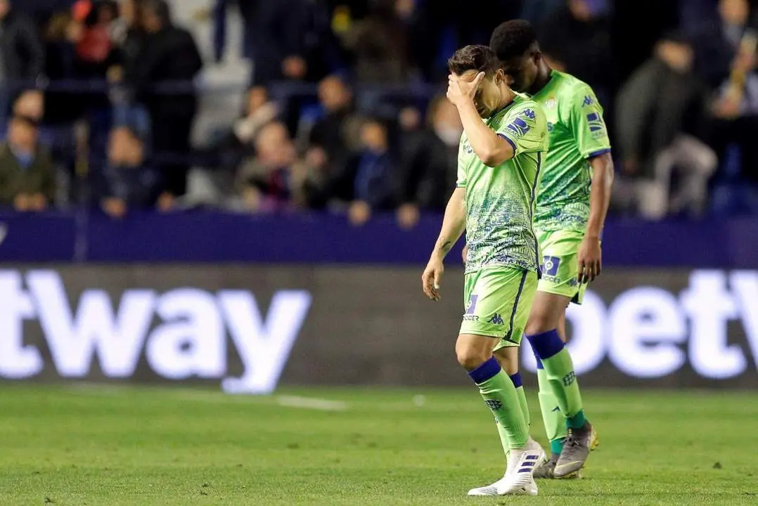El final de liga ser&aacute; largo para el Betis (4-0)