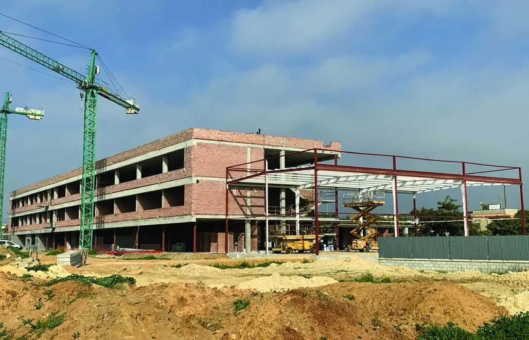 Estado actual de las obras del nuevo centro de Secundaria.  - Cristo Garc&iacute;a