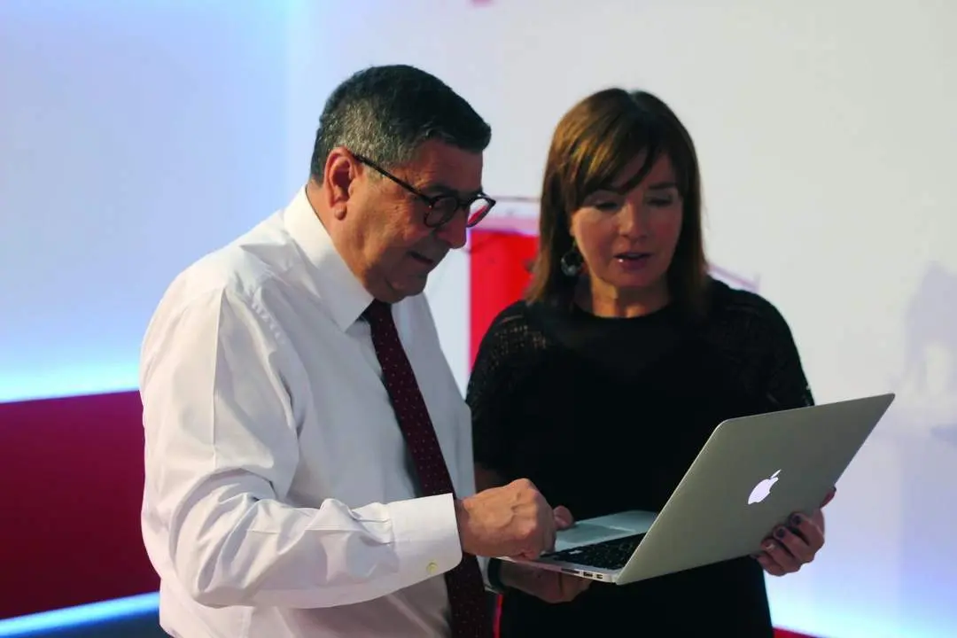Antonio Moreno Ferrer y Mar&iacute;a Jos&eacute; Roberto - Viva M&aacute;laga