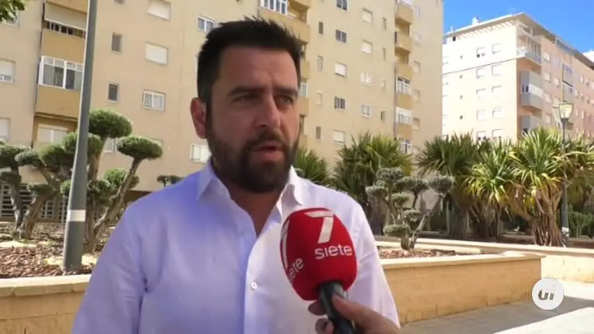 "Para un proyecto de izquierdas cre&iacute;ble hay que confiar en el PSOE"