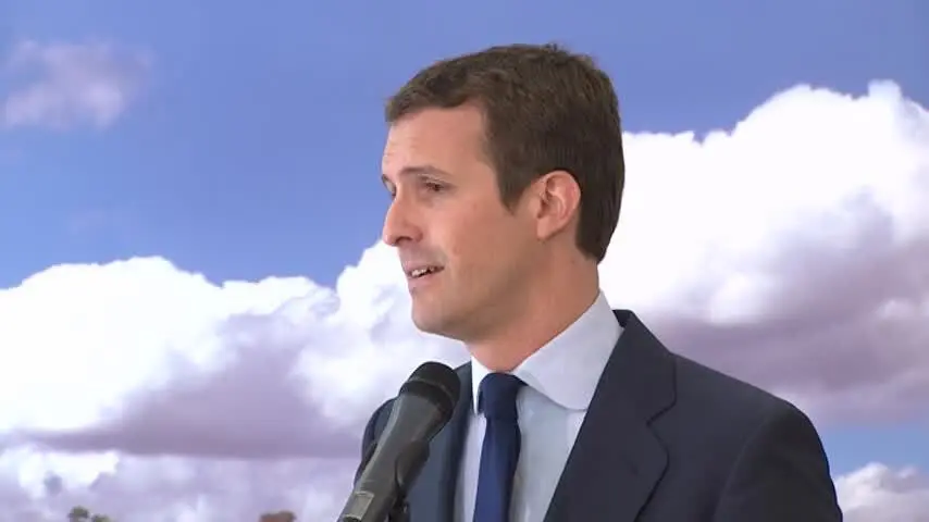 Casado: "Hoy comienza el cambio que llegar&aacute; a Espa&ntilde;a"