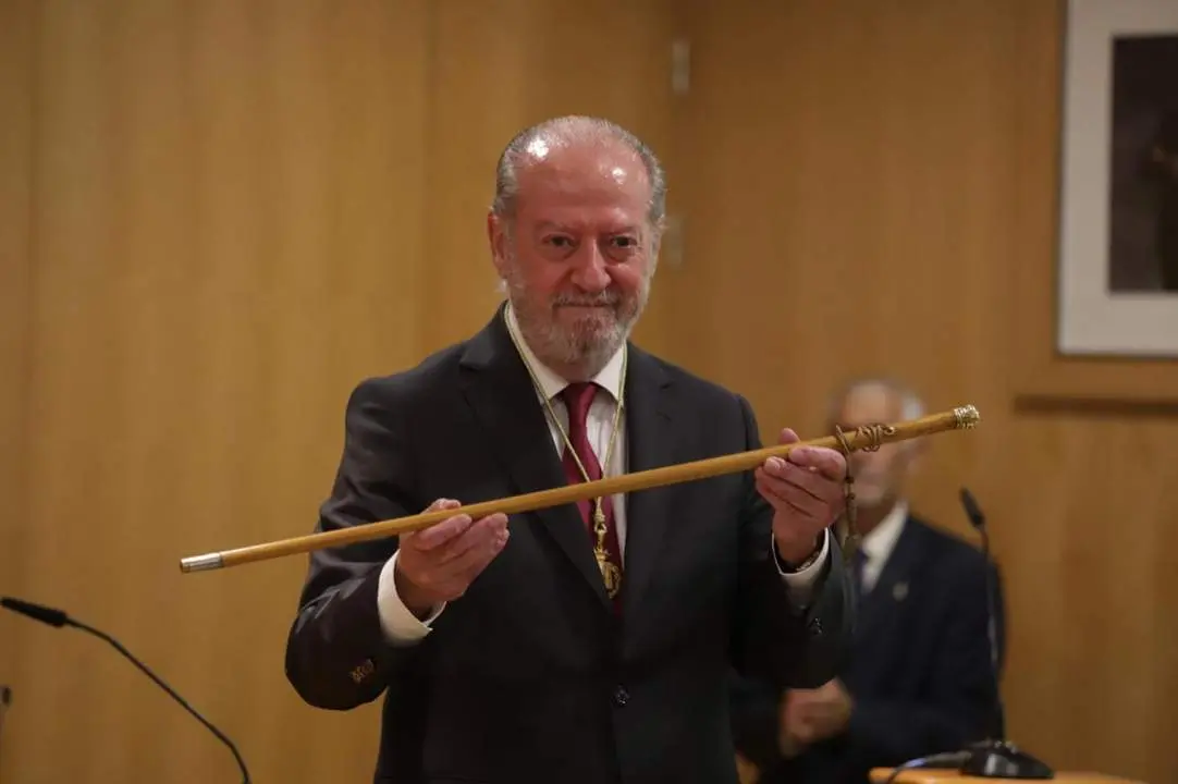 Villalobos anuncia una inversi&oacute;n de 100 millones contra despoblaci&oacute;n