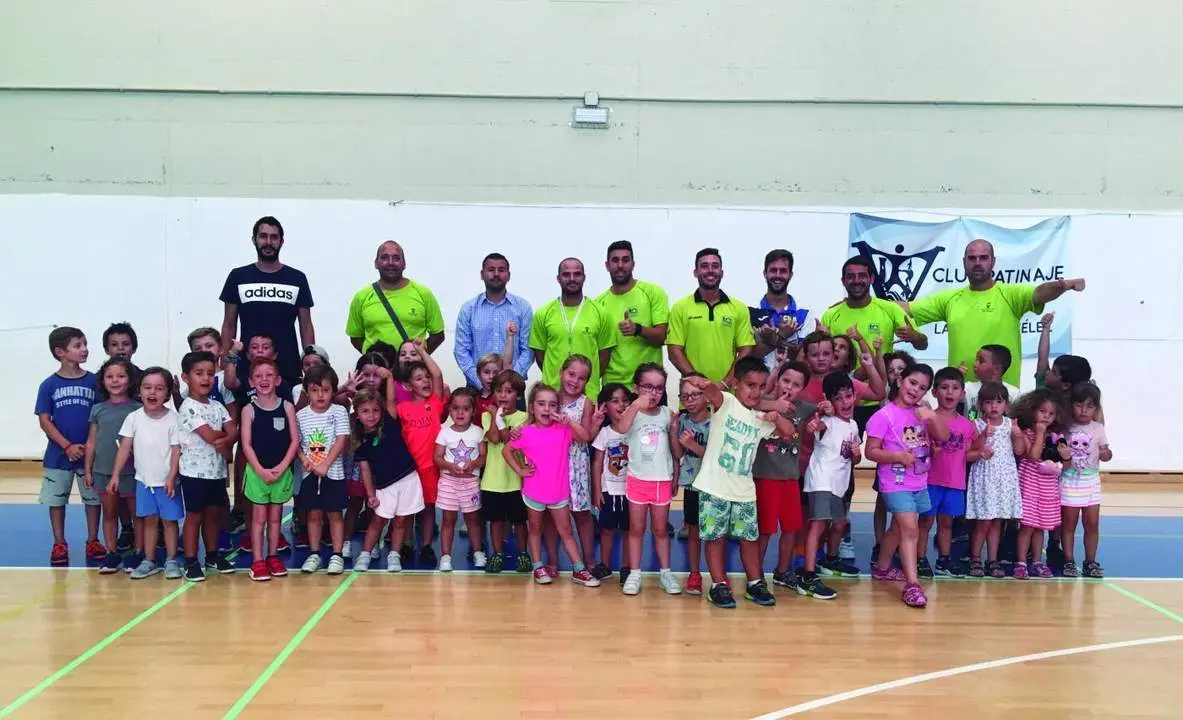 Menores participantes en los campamentos de verano - Viva M&aacute;laga
