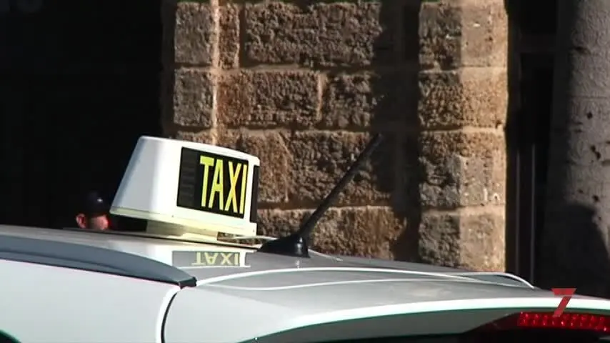Un buen agosto para los taxistas de C&aacute;diz a pesar de que lleg&oacute; Uber