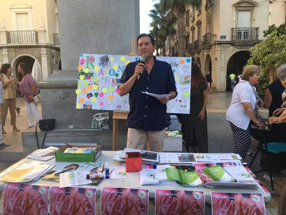 Acto del Tel&eacute;fono de la Esperanza. - VG