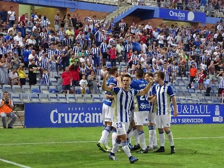 El Recre celebra un gol en el Colombino. - TENOR