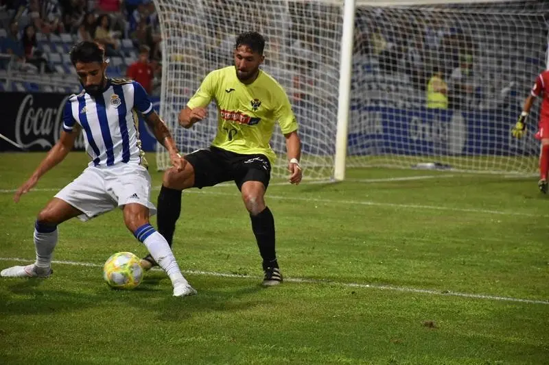 El delantero onubense Chuli en una acci&oacute;n de juego. - TENOR