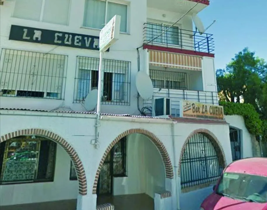 Imagen del bar La Cueva, que ahora est&aacute; en venta. - VM