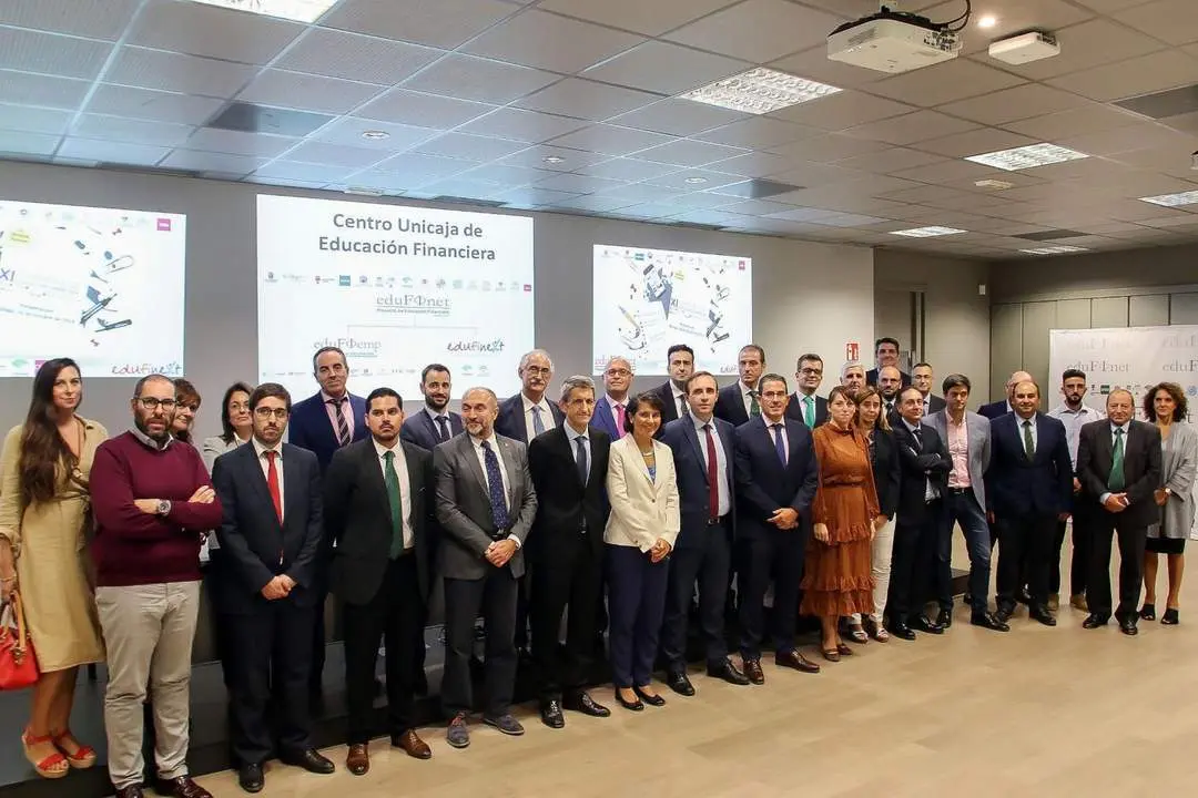 Presentaci&oacute;n del Congreso de Educaci&oacute;n Financiera. - Edufinet 