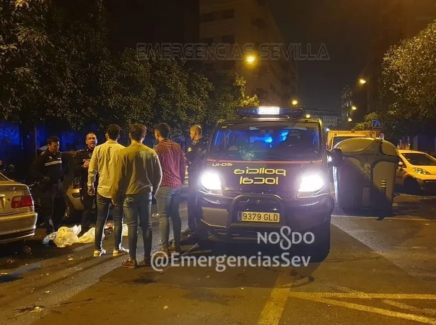 Dispositivo policial. - Emergencias Sevilla