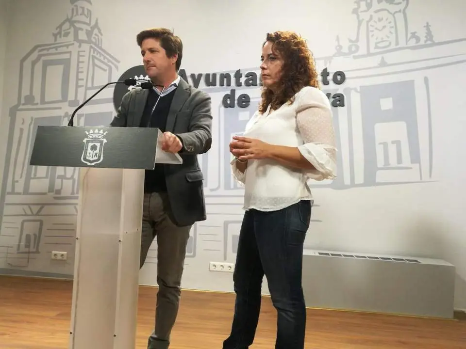 Guillermo Garc&iacute;a de Longoria y Noelia &Aacute;lvarez. - VH