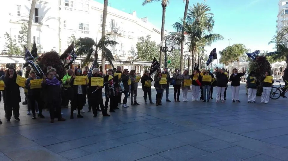 Movilizaci&oacute;n de limpiadoras - AO