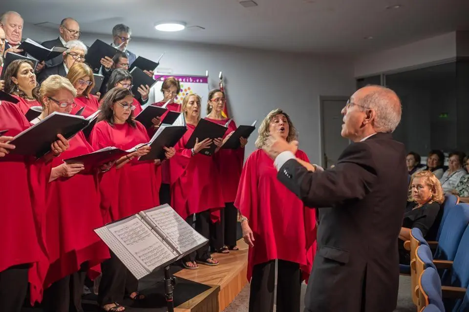 Concierto El Orfe&oacute;n y Escolan&iacute;a de Huelva. - VH