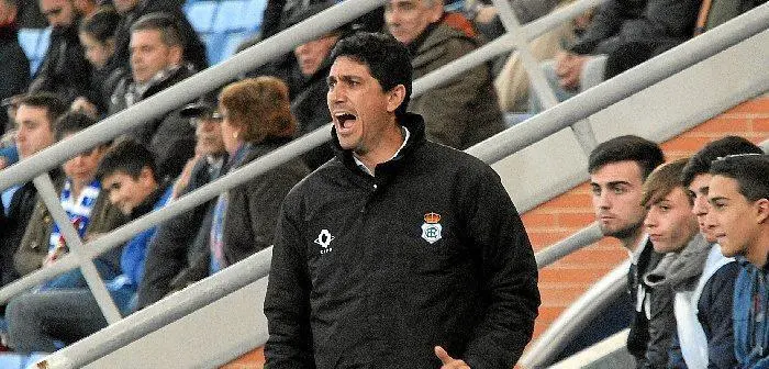 Pav&oacute;n dirigiendo al Recreativo de Huelva en la temporada 2016/17. - TENOR