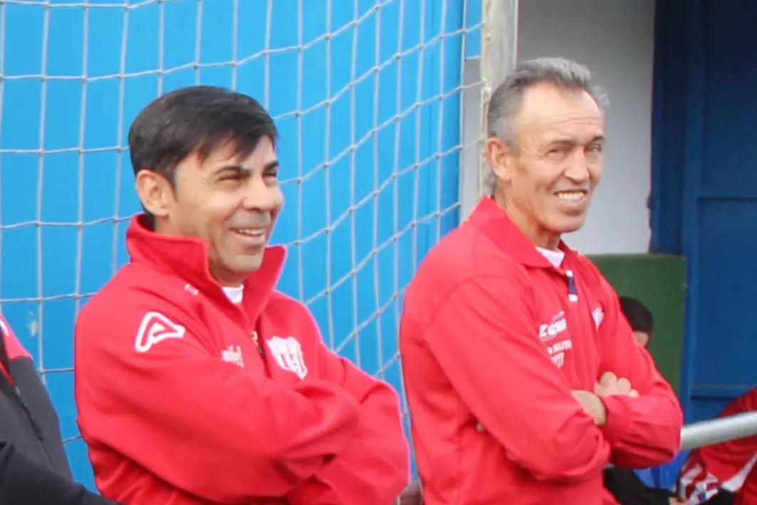 Jes&uacute;s Ponce y L&oacute;pez iniciaron el partido en el banquillo - Ra&uacute;l J. Bustillos