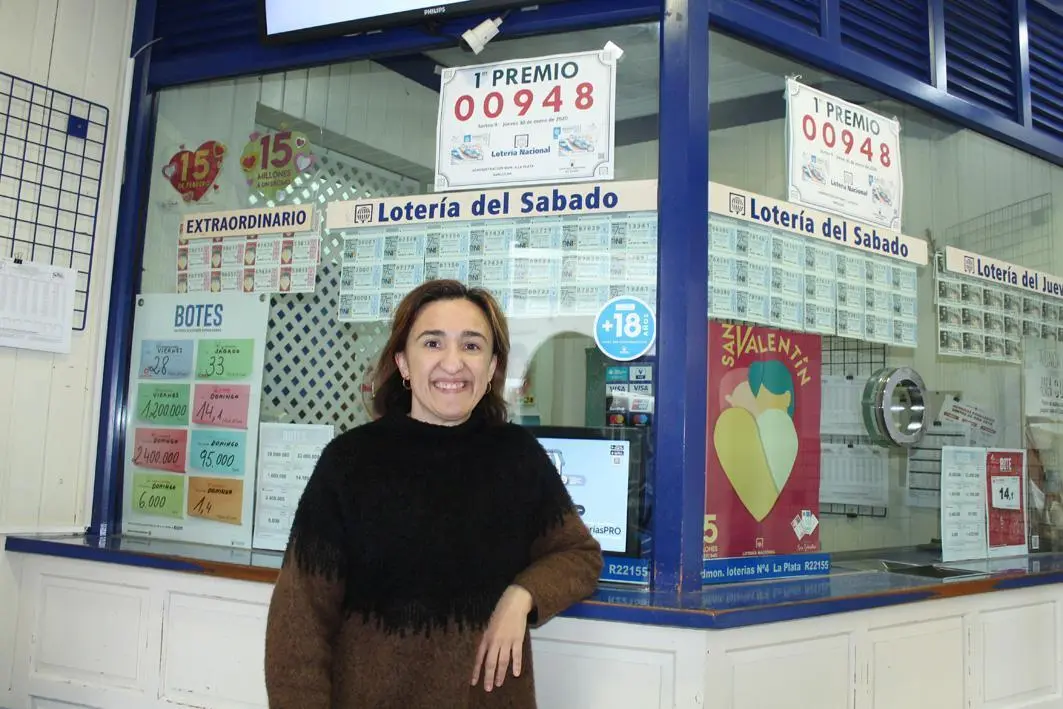 Rosal&iacute;a Torres, administradora de La Plata, ubicada en la Calle P&eacute;rez Gald&oacute;s - Ra&uacute;l J. Bustillos