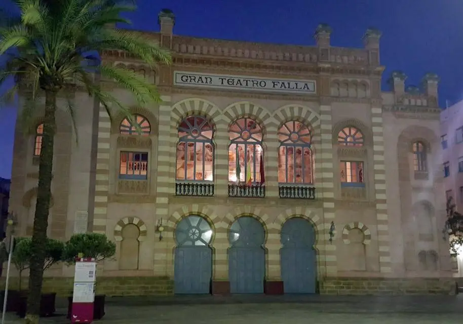 Teatro Falla. - Viva