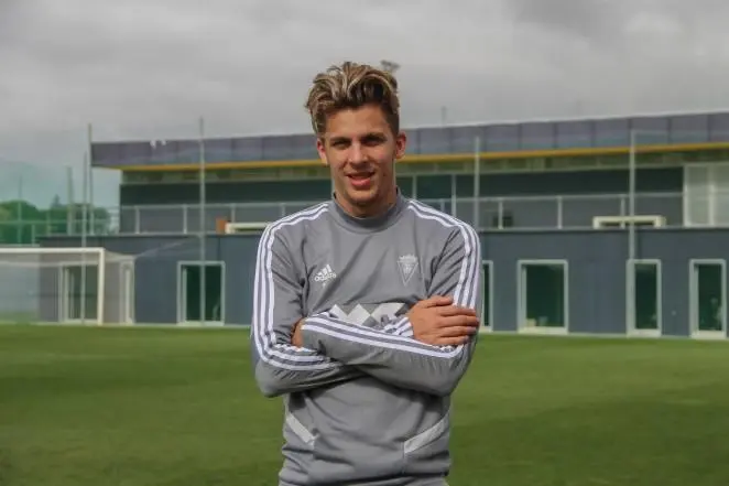 Iv&aacute;n Alejo - C&aacute;diz CF