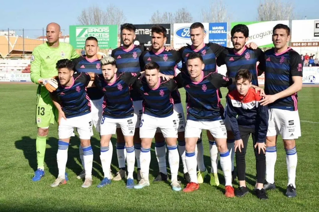 Once inicial que present&oacute; el Recreativo de Huelva en su visita al Don Benito - Tenor