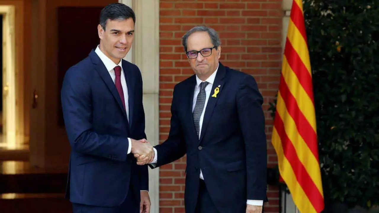 Pedro S&aacute;nchez y Quim Torra. - AI